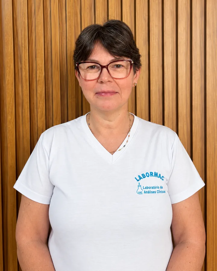 Retrato de Cris, da equipe Labormac